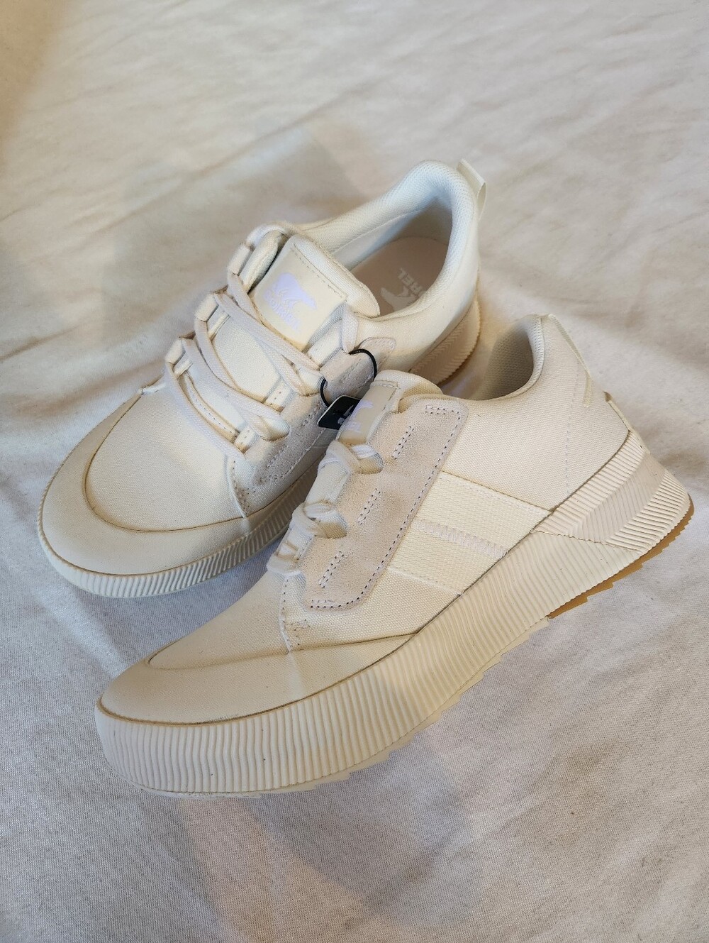 Sorel Out N About III Low Canvas WP Waterproof Sneakers Sea Salt Women's 8 NWT